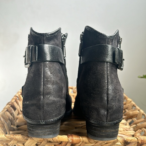 Donald Pliner Nubuck Black leather Boots - Picture 3 of 5